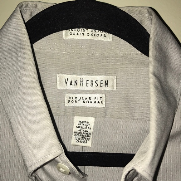 Van Heusen Pinpoint Oxford Men’s Dress Shirt - Picture 3 of 3